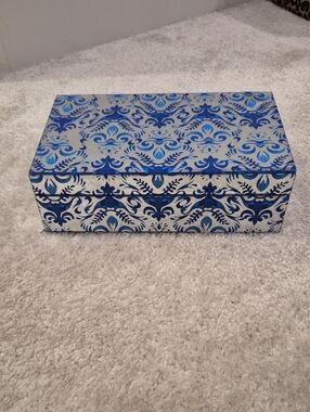 Blue and White Decorative Glass Trinket Box